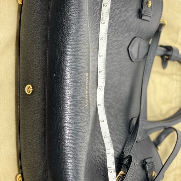 Burberry Medium Banner Bag Black - Picture 16 of 16